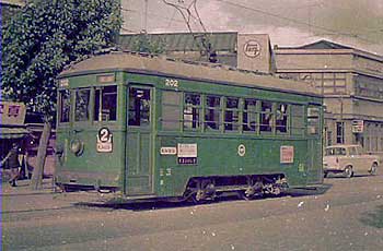 ����s����